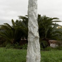 (ES) Monolitos de Piedra Natural